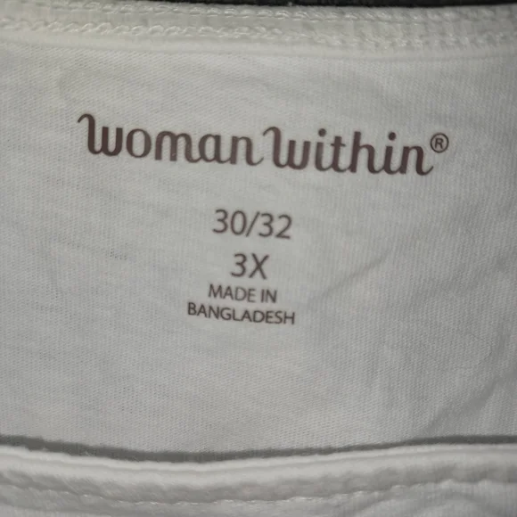 Woman Within Classic White Blouse - Picture 2 of 2